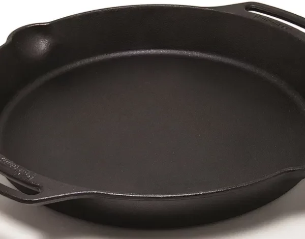 Serpenyő Petromax FP25 Öntöttvas serpenyő két fogantyúval 25 cm