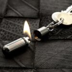 True Utility Firestash, TU262K, vízálló öngyújtó, krómozott cink, hagyományos öngyújtóbenzin - Image 5