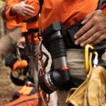 NEBO NEB-SPT-1000-G Luxtreme SL75 keresőlámpa, 780 lm, 1200 m, 3 funkció, IP67, 9000 mAh, 1/4" tripodra szerelhető, övcsipesz, mágneses - Image 5