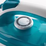 Gorenje SIH1800TQC gőzölős vasaló, 1800 W, UltraSteel talp, öntisztítás, 0,2 literes víztartály, türkiz-fehér - Image 2