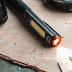 NEBO NEB-FLT-1033-G BIG LARRY PRO + zseblámpa és szerelőlámpa, 600-40 lumen, akkumulátoros, IPX7, mágneses talp - Image 4