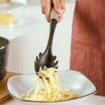 Nava 10-111-008 tésztakiszedő kanál, spagetti, 34 cm - Image 2