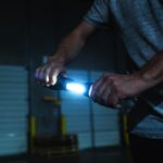 NEBO NEB-0031-G SLYDE KING 4K zseblámpa, 4000 lumen, 2600mAh, alumínium burkolat, IPX7, zoom, 2 funkciós - Image 4