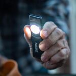 NEBO NEB-FLT-1042-G SLIM MINI zseblámpa, 250 lumen, 450mAh, IPX4, alumínium burkolat, mágneses talp - Image 3