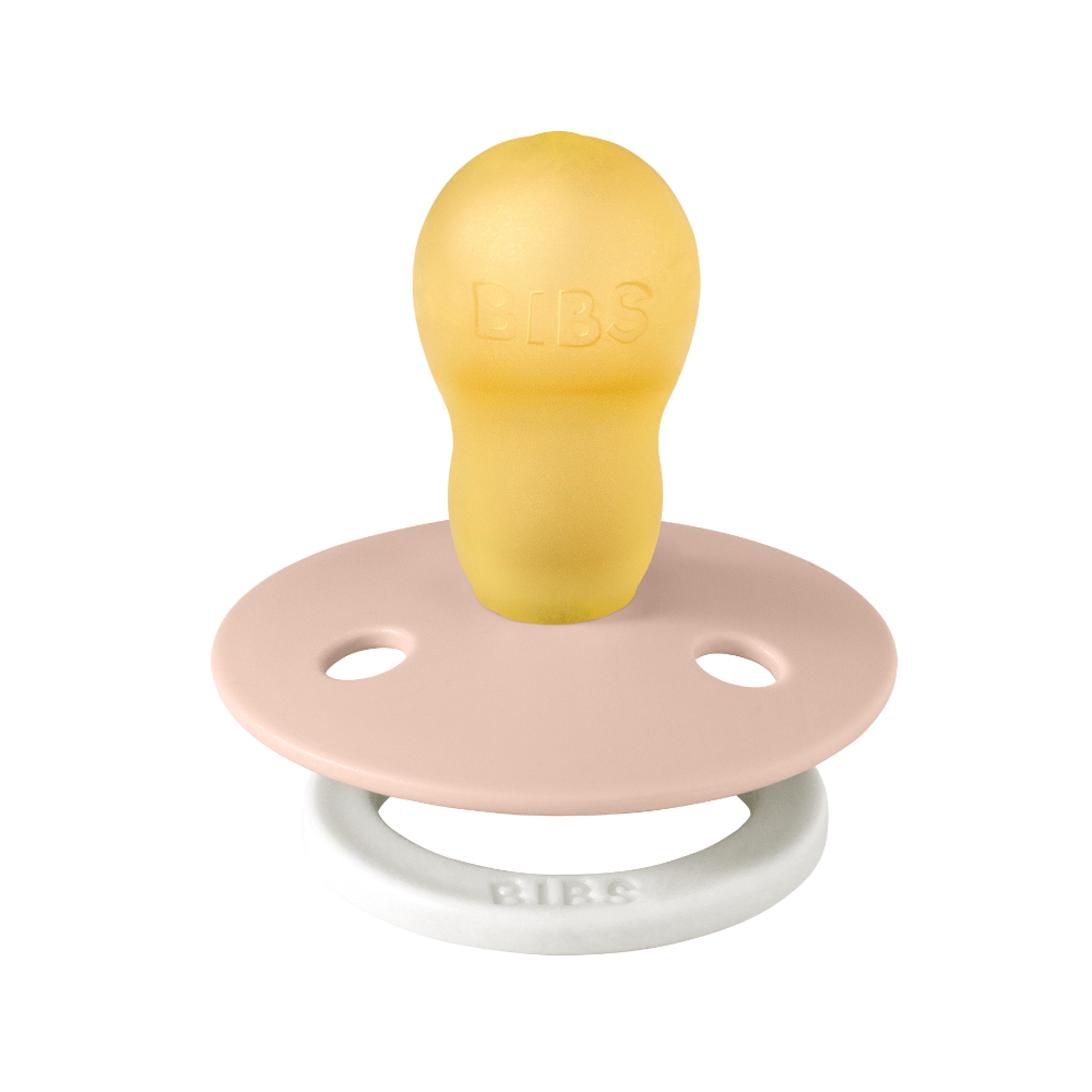 BIBS_jatszocumi_Colour_natur_kaucsuk_ejszakai_18_36_ho_puderrozsaszin_1_db_1 BIBS játszócumi - Colour natúr kaucsuk éjszakai 18-36 hó púderrózsaszín 1 db tasakban - Image 1