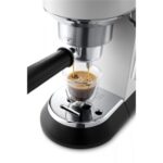 Delonghi KÁVÉFŐZŐ PRESSZÓ EC685.W - Image 2